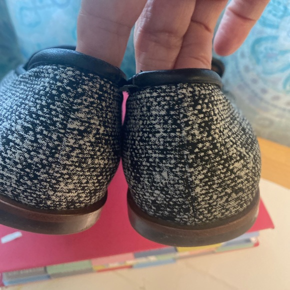 Ellen Degeneres new black and gray flats women’s 71/2 - Picture 3 of 5